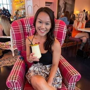 Meet your Posher, Lena